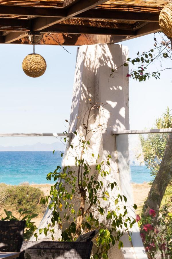 Nirvana Beach Hotel Theologos  Bagian luar foto